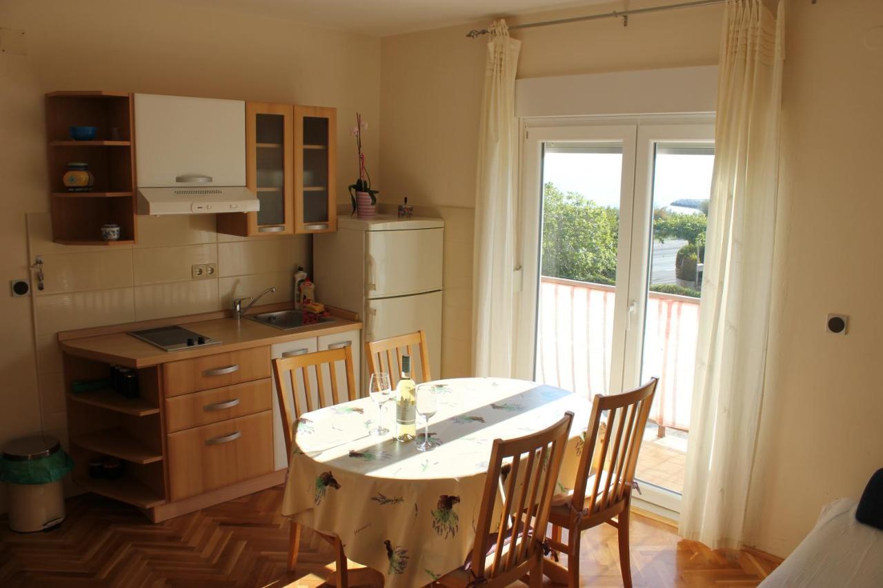Apartmani Mouse Omiš Exterior foto