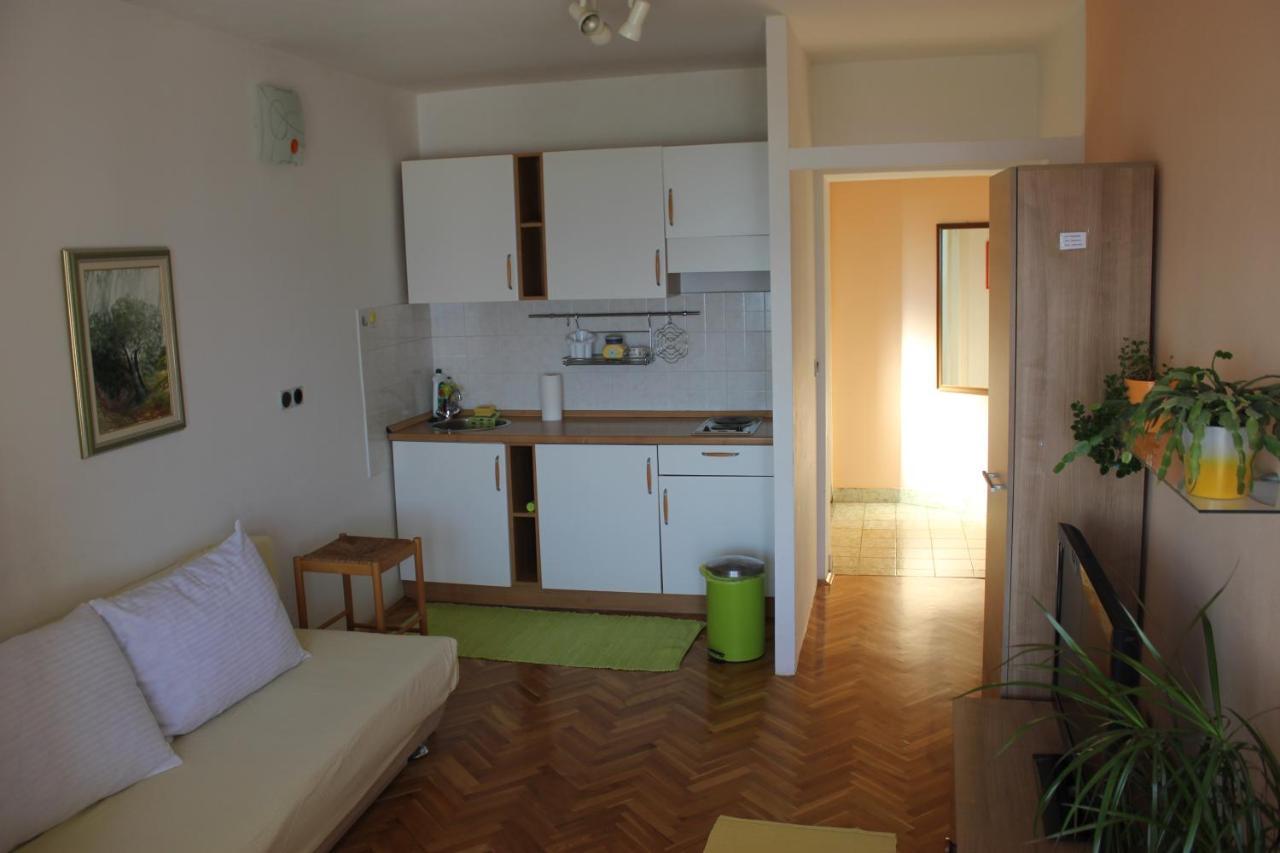 Apartmani Mouse Omiš Exterior foto