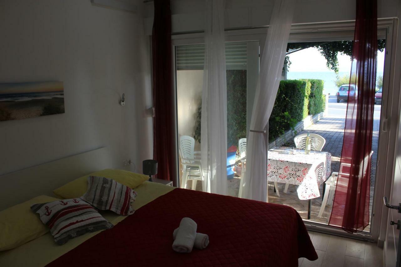 Apartmani Mouse Omiš Exterior foto